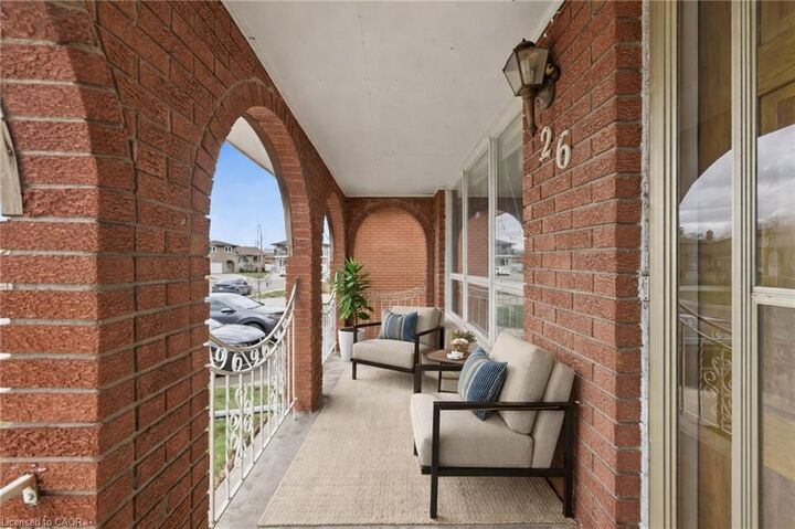 Property Photo:  26 Adorn Court  ON L8E 3N2 