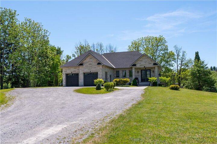 Property Photo: 136-160 Mechanic Street W ON N0E 1Y0