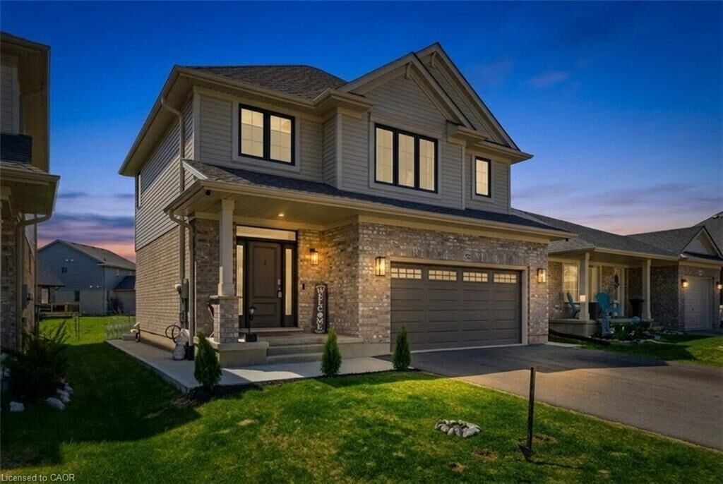 Property Photo:  52 Braun Avenue  ON N4G 0K5 