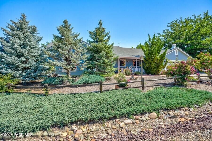 Property Photo: 9380 E Towago Drive AZ 86314