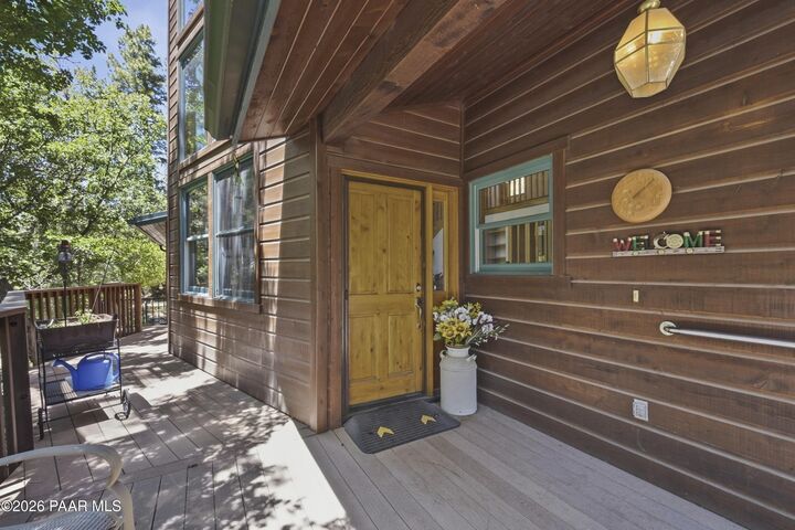 Property Photo: 1882 E Old Miner Road AZ 86303