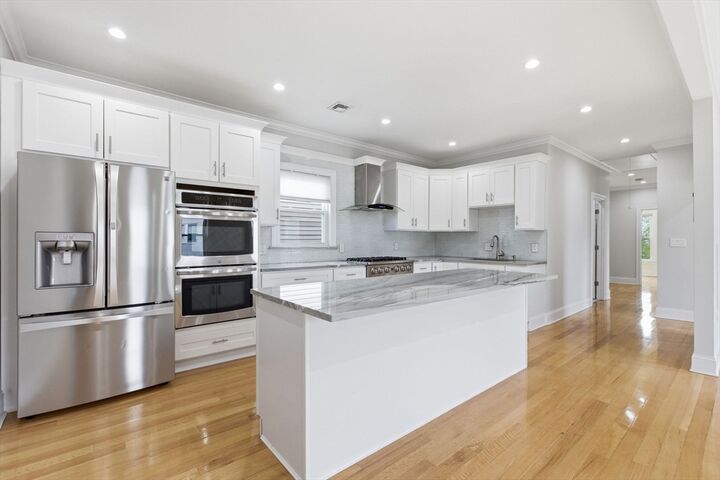Property Photo:  27-29 Lyon Street 3  MA 02122 
