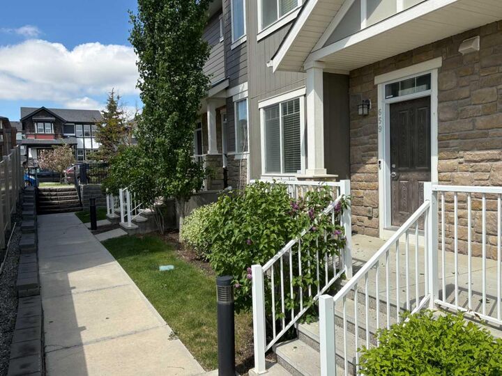 Property Photo: 659 Evanston Manor NW AB T3P 0R9