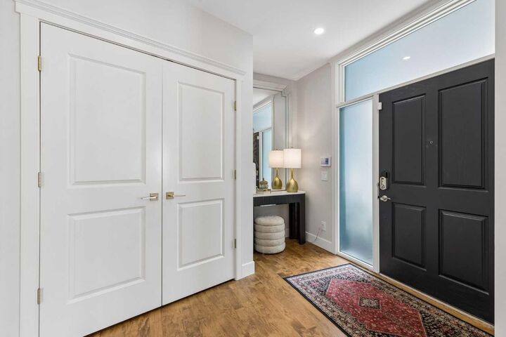 Property Photo: 2641 21 Street SW AB T2T 5A9
