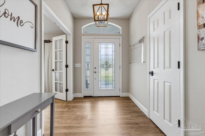 Property Photo:  3479 Willow Ln  FL 32563 
