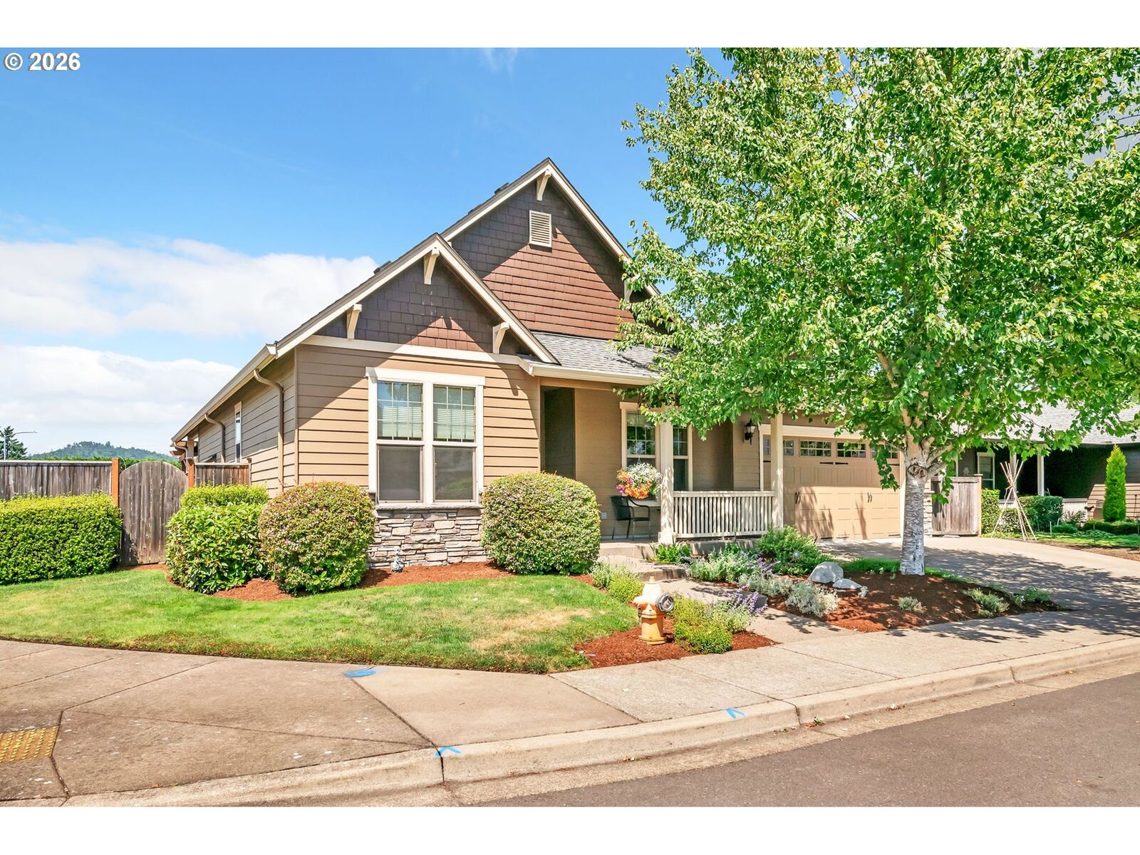 Property Photo: 1198 S 41st Pl OR 97478