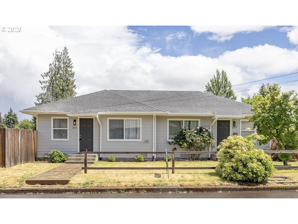 Property Photo: 2809 Watson Ave WA 98661