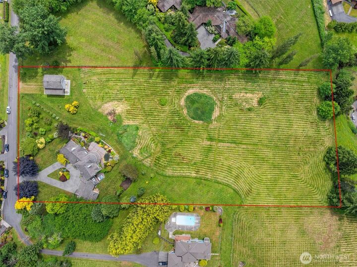 Property Photo: 8908 135th Drive SE WA 98290
