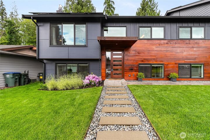 Property Photo:  1210  Kenoyer Drive  WA 98229 