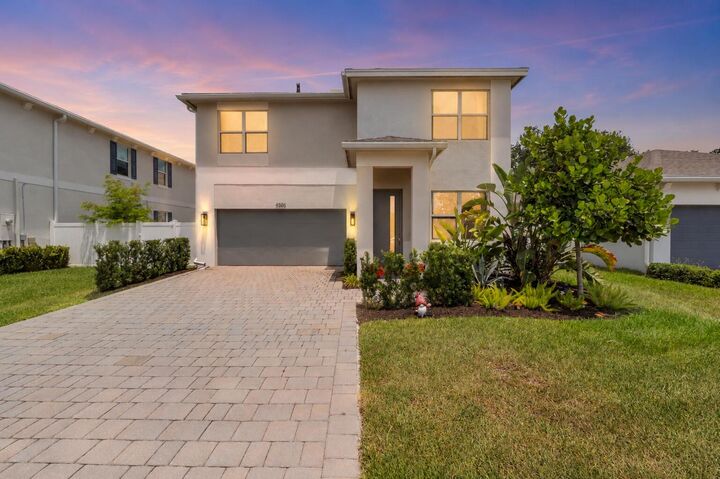 Property Photo:  4506 Catalina Way  FL 33463 
