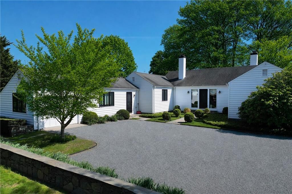 Property Photo:  18 Ledge Road  RI 02840 
