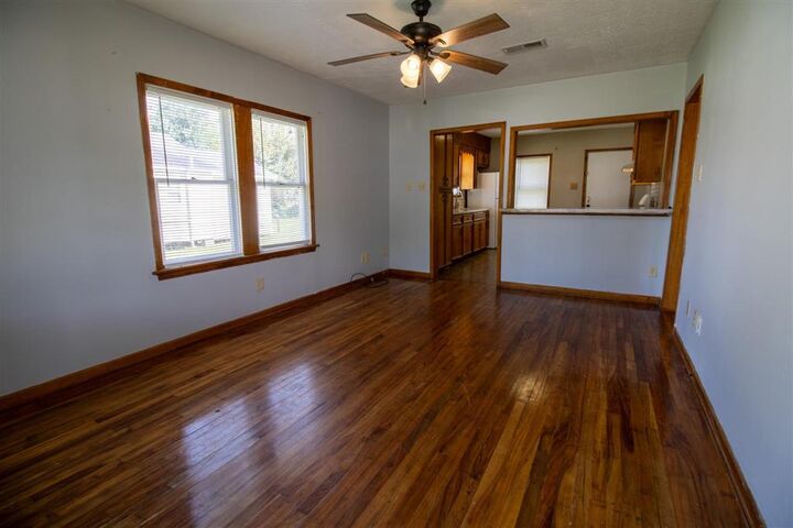 Property Photo: 910 Fall Street LA 70601