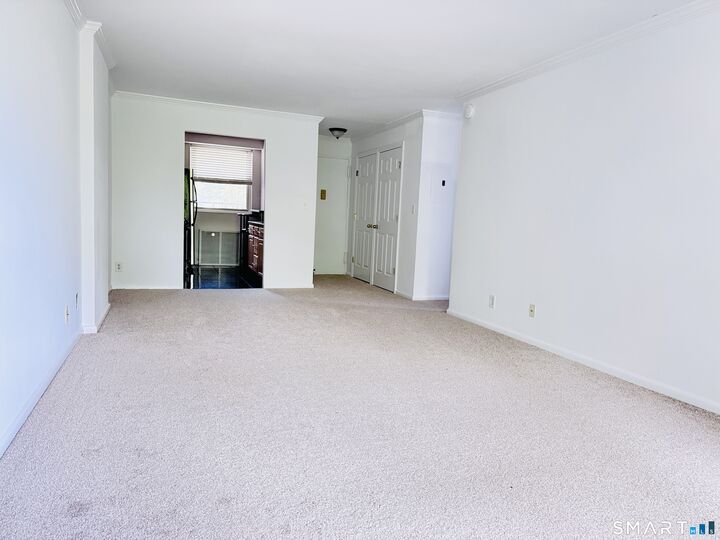 Property Photo:  91 Strawberry Hill Avenue 425  CT 06902 