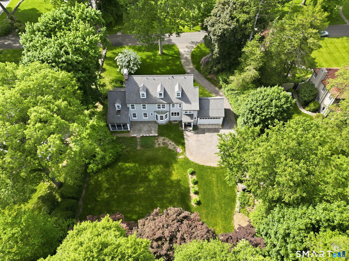 Property Photo:  73 Inwood Road  CT 06825 