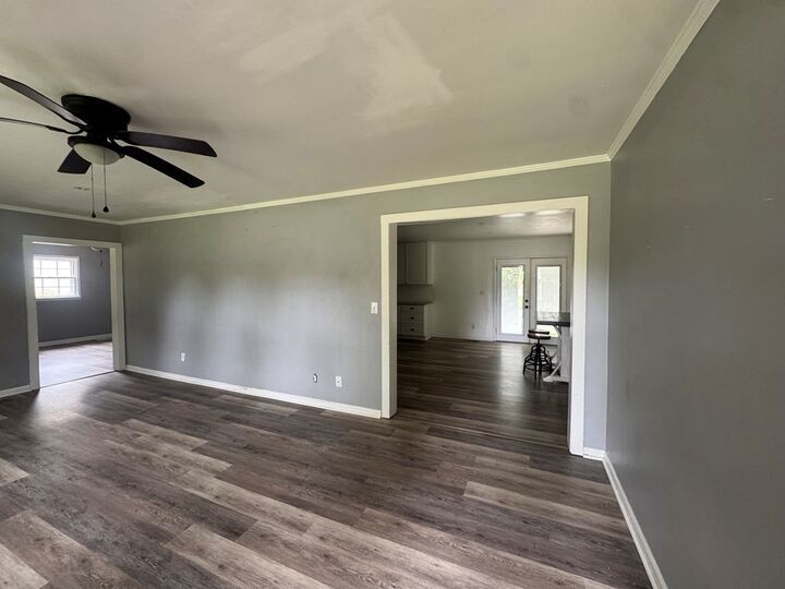Property Photo:  409 Sequoyah  AL 36303 