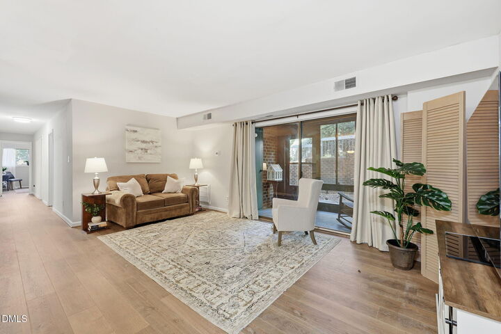 Property Photo:  1008 Sandlin Place B  NC 27606 