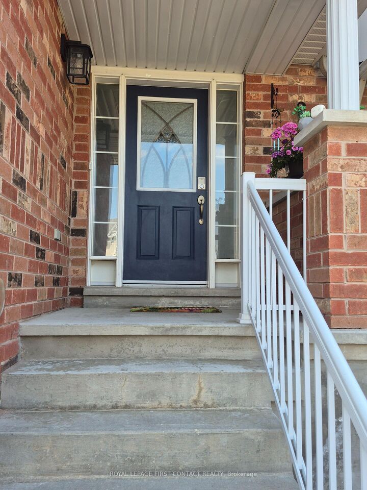 Property Photo: 1768 Lamstone Street ON L9S 4W3