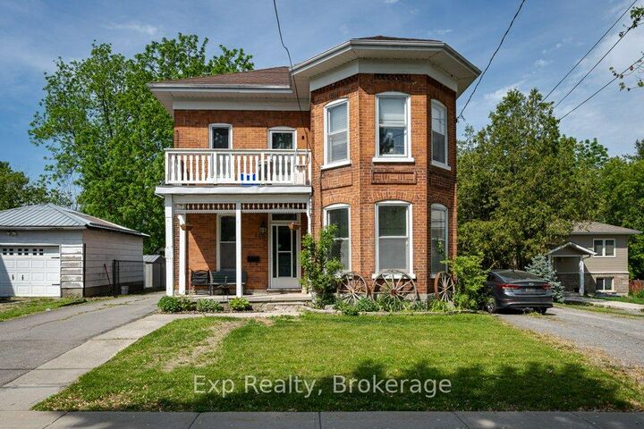 127 Green Street — photo 1