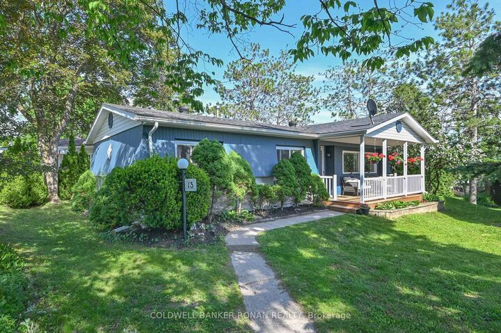 Property Photo:  13 Hawthorne Drive  ON L9S 1P7 