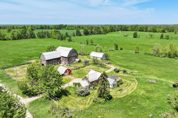 Property Photo: 203 Somerville Concession 5 Road ON K0M 1K0