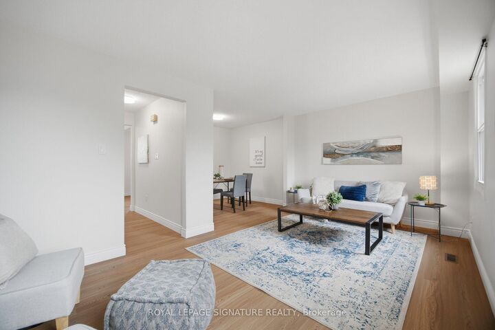 Property Photo: 7340 Copenhagen Road 10 ON L5N 2S5