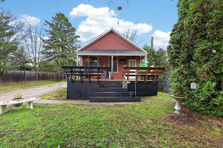 Property Photo: 87 Wellington Street E ON L9R 1G7