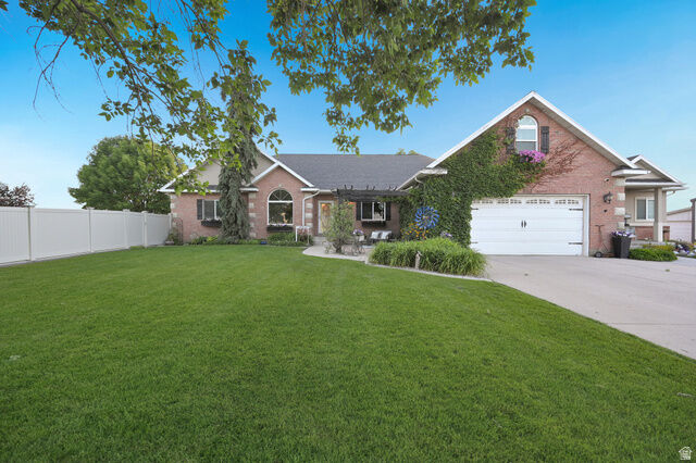 Property Photo: 853 N 800 W UT 84320
