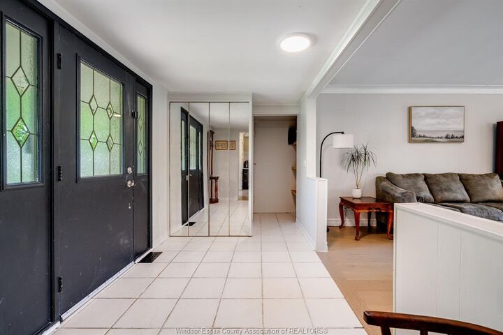 Property Photo:  52 Robinson Street  ON N0P 2P0 