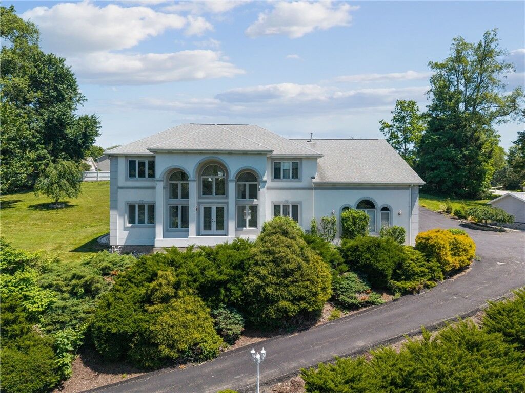 Property Photo: 236 Lakewood Rd PA 15601