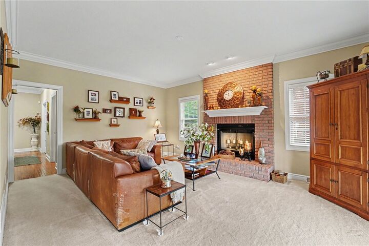Property Photo: 502 Sword Dancer Pl PA 16066