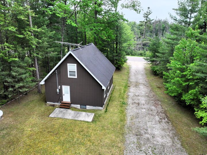 Property Photo: 8078 Old State Road MI 49751