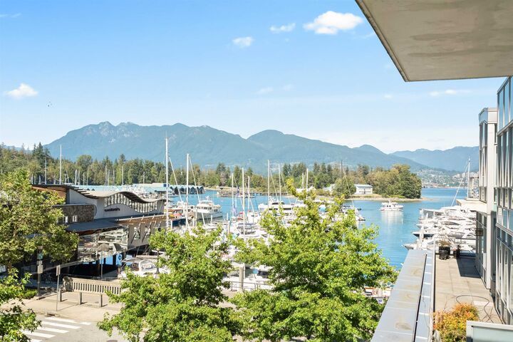 560 Nicola Street 206 — photo 1