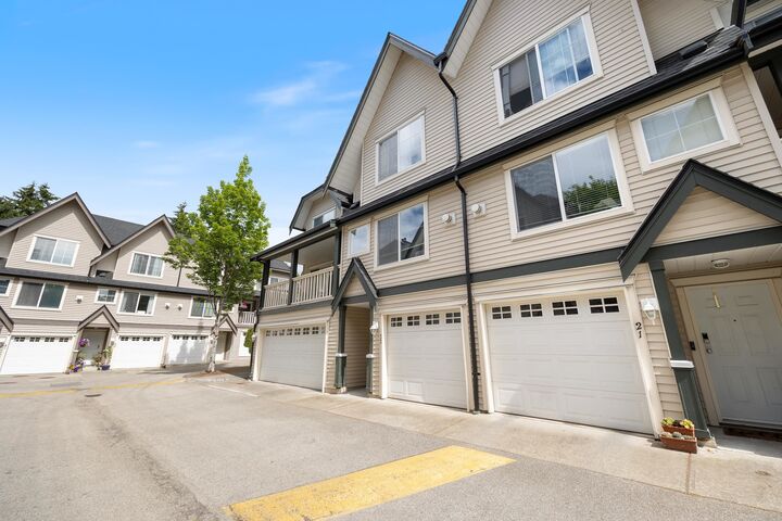 Property Photo: 15355 26 Avenue 22 BC V4P 1C4