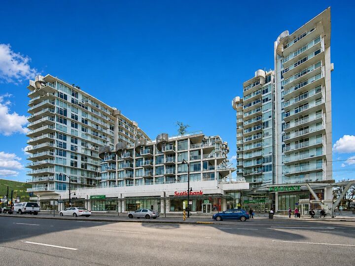 Property Photo:  2220 Kingsway 510  BC V5N 2T7 