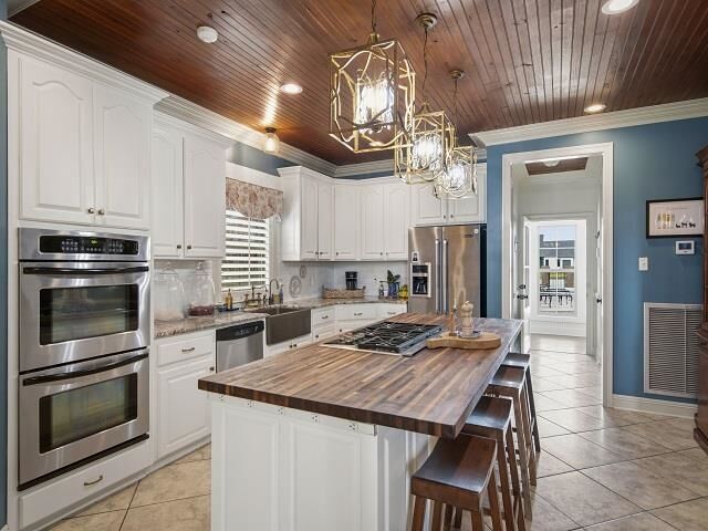 Property Photo:  133 St Delphine Drive  LA 70301 