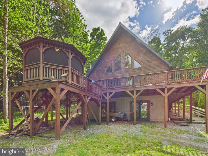 Property Photo: 477 Finn Swamp PA 18438