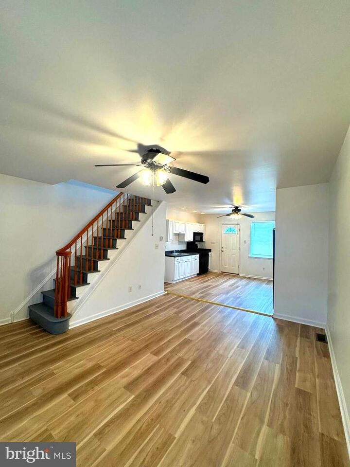 Property Photo:  2731 S Fairhill Street  PA 19148 