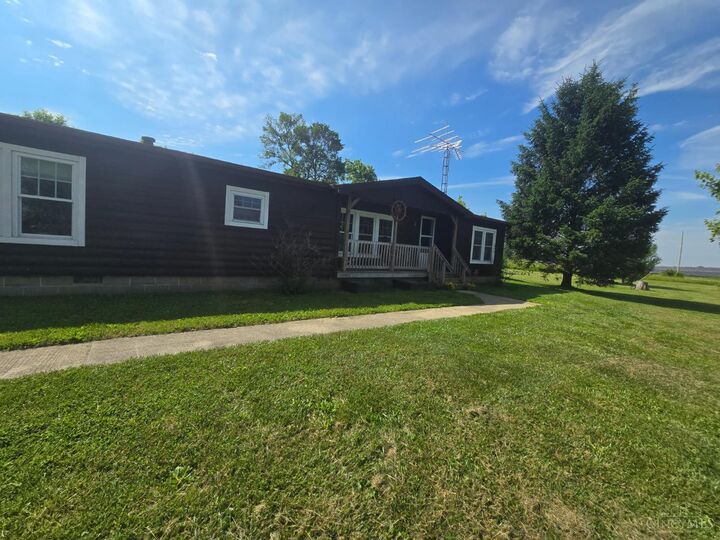 Property Photo: 5053 Farmers Road OH 45146