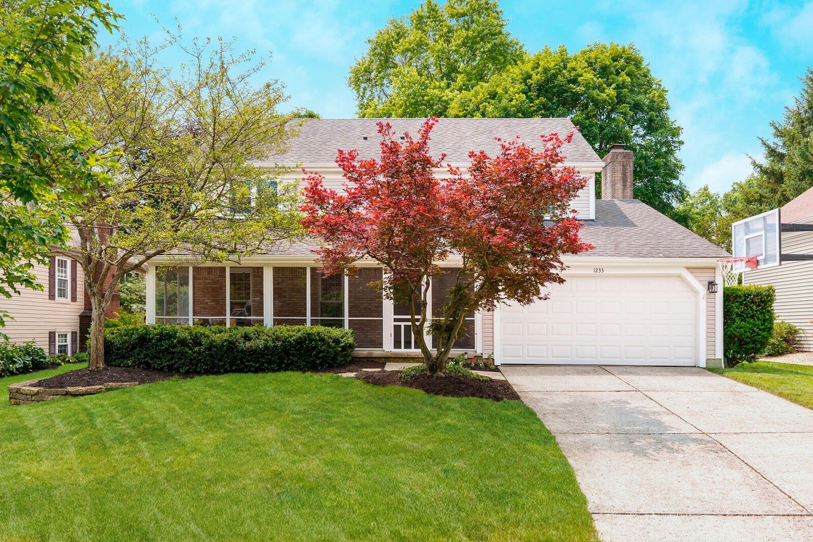 Property Photo:  1233 Churchbell Way  OH 43235 