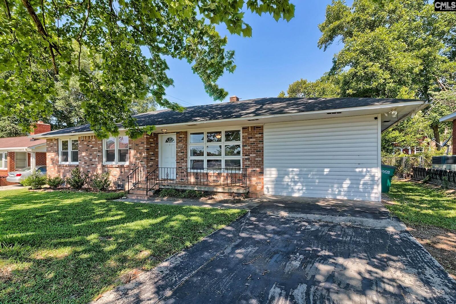 Property Photo: 1846 Charleston SC 29033