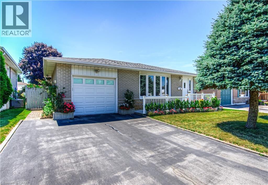 Property Photo: 1227 Valentine Drive ON N3H 2P1