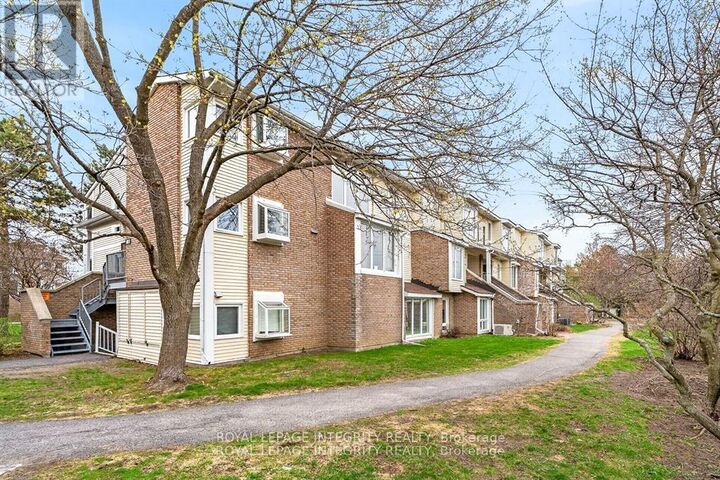 Property Photo: 207 Woodfield Drive A ON K2G 4P2