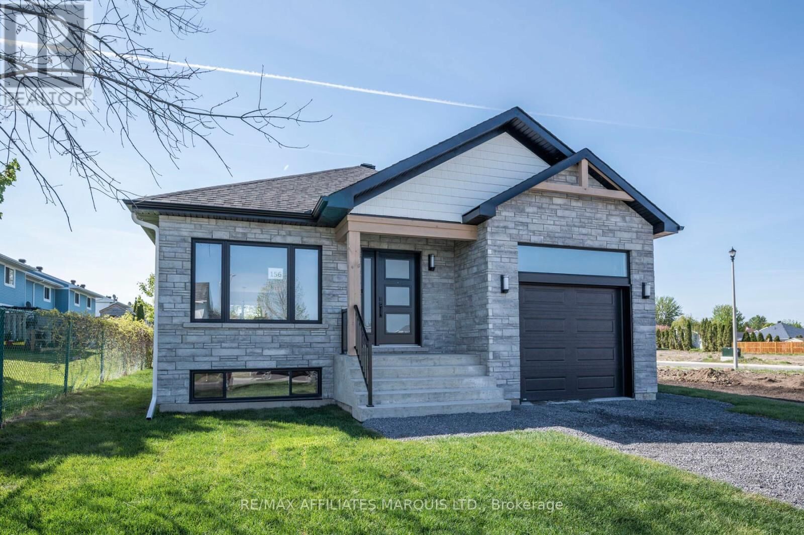 Property Photo: 153 Marguerite D'Youville Street ON K6H 0J3