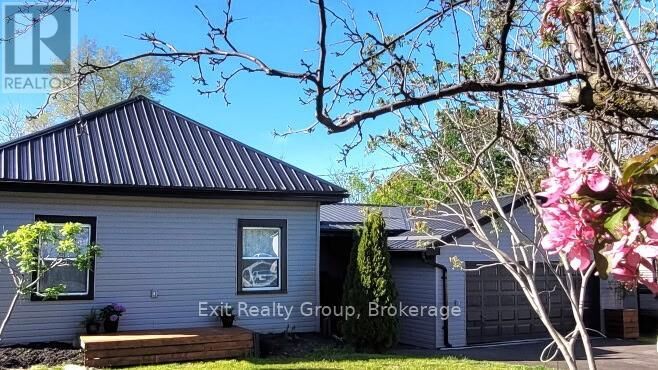 Property Photo: 24 Wilkins Street ON K8P 1P1