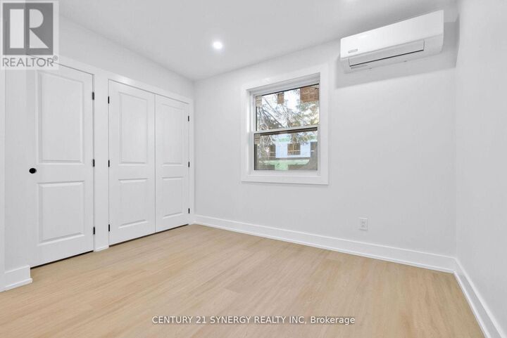 Photo de la propriété:  598 Kirkwood Avenue 4  ON K1Z 5X4 