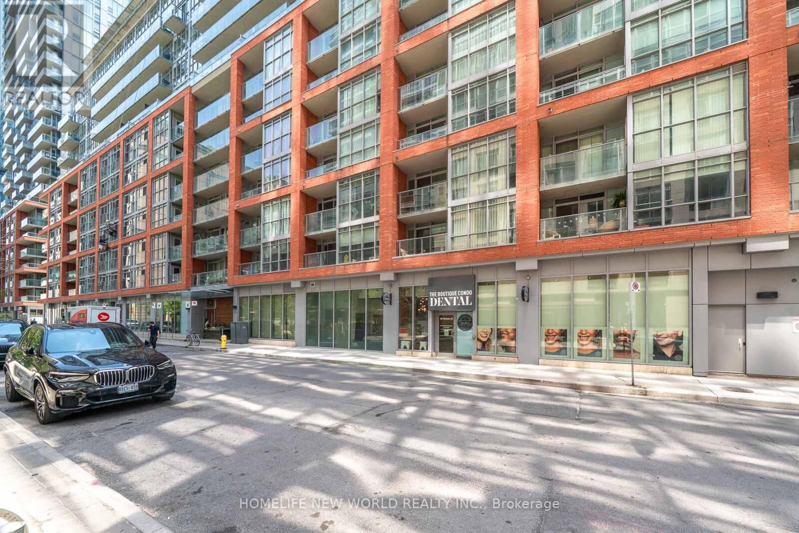 Property Photo:  21 Nelson Street Uph13  ON M5V 1T8 