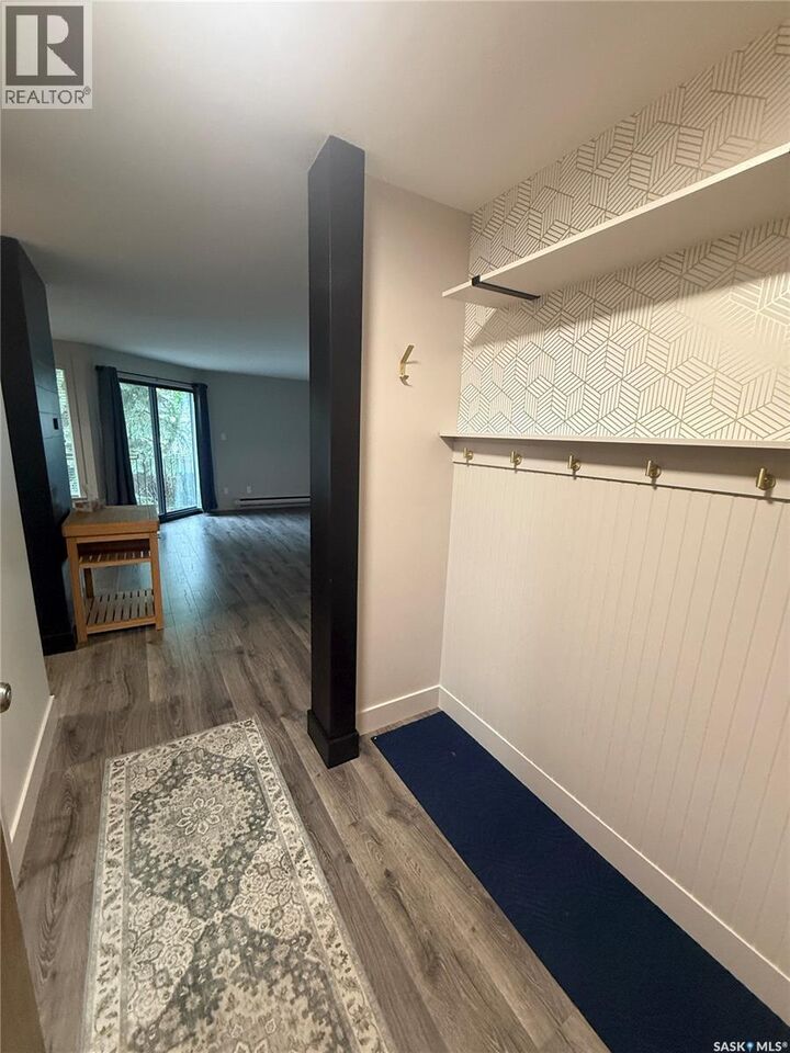 Property Photo: 201 302 Tait Crescent SK S7H 5L2