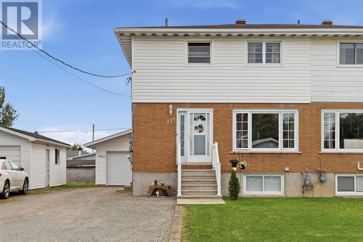 Property Photo:  277 Doncaster Rd  ON P6C 2T8 