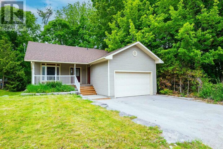 Property Photo:  17 Short Street  ON K0M 1N0 