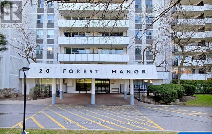 Property Photo:  20 Forest Manor Road 1112  ON M2J 1M2 